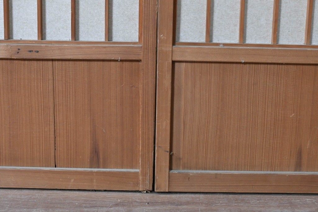 アンティーク建具　昭和初期　幅広　やわらかな光を取り込む額入り障子戸2枚セット　(R-090570)