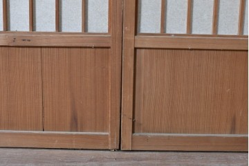 アンティーク建具　昭和初期　幅広　やわらかな光を取り込む額入り障子戸2枚セット　(R-090570)