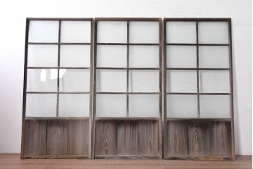 和製ヴィンテージ　昭和中期　素朴な木の風合いと格子が特徴のガラス戸3枚セット　(R-090572)