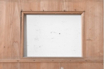 和製アンティーク　昭和初期　小窓と横桟を組み合わせたシンプルな木製ドア1枚　(R-090574)