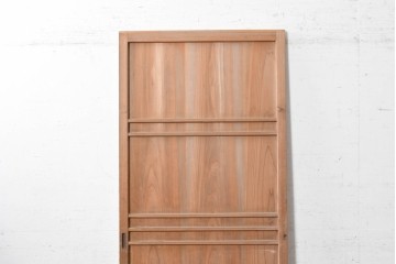 和製ヴィンテージ　昭和初期から昭和中期　木目を活かしたシンプルな板戸1枚　(R-090575)