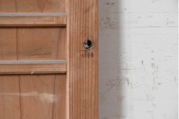 和製ヴィンテージ　昭和初期から昭和中期　木目を活かしたシンプルな板戸1枚　(R-090575)