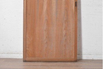 和製ヴィンテージ　昭和初期から昭和中期　木目を活かしたシンプルな板戸1枚　(R-090575)