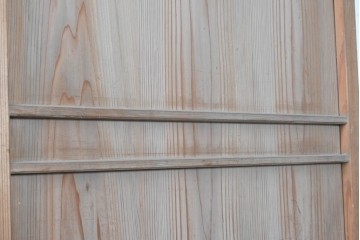 和製ヴィンテージ　昭和初期から昭和中期　木目を活かしたシンプルな板戸1枚　(R-090576)