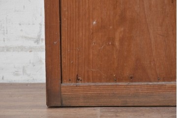 和製ヴィンテージ　昭和初期から昭和中期　木目を活かしたシンプルな板戸1枚　(R-090577)