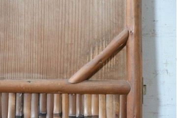ヴィンテージ建具　昭和中期から昭和後期　凝ったデザインが魅力的な古い数寄屋の引き戸1枚　(R-090578)