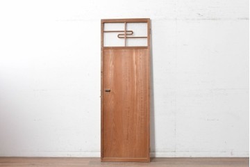 ヴィンテージ建具　昭和中期　型板ガラスと曲線意匠がレトロな幅狭のドア1枚　(R-090579)