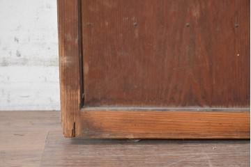 和製アンティーク　昭和初期　横桟を全体に配したすっきりとした木製引き戸　(R-090580)