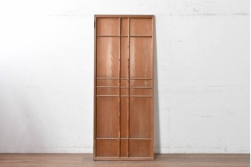 ヴィンテージ建具　昭和中期　竹の装飾がアクセントになった端正なデザインのドア1枚　(R-090584)