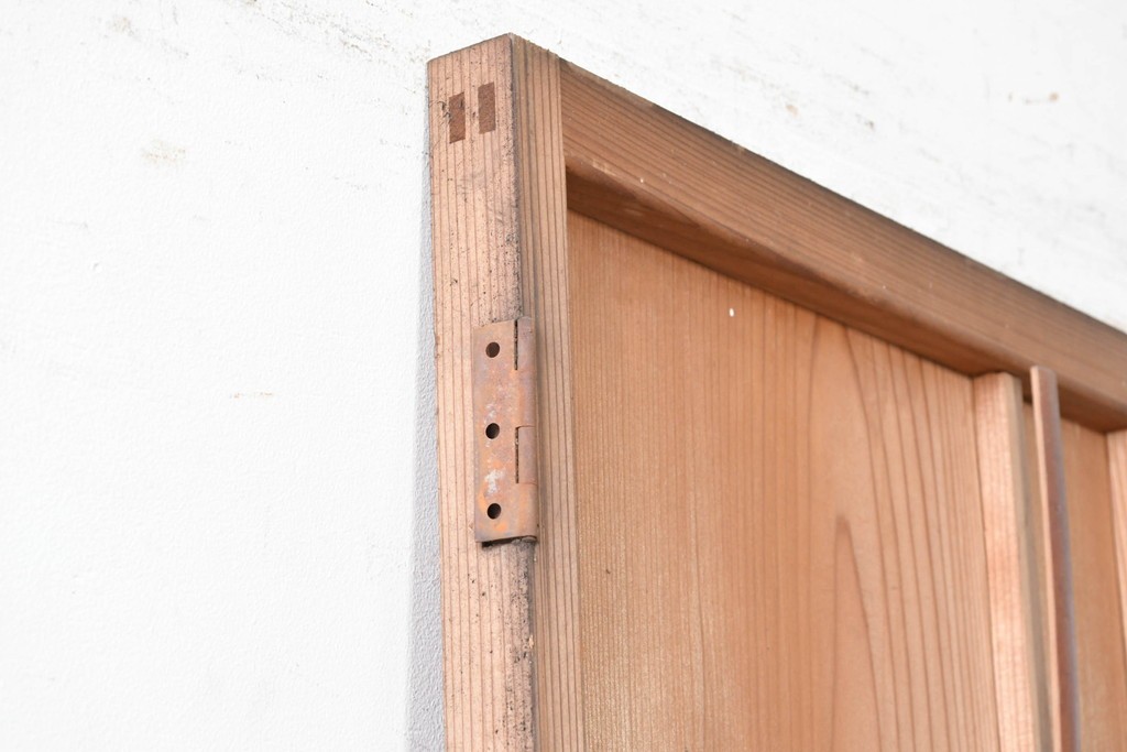 ヴィンテージ建具　昭和中期　竹の装飾がアクセントになった端正なデザインのドア1枚　(R-090584)