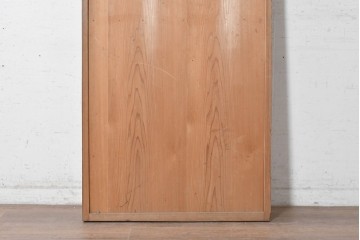 ヴィンテージ建具　昭和中期　竹の装飾がアクセントになった端正なデザインのドア1枚　(R-090584)