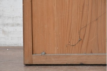 ヴィンテージ建具　昭和中期　竹の装飾がアクセントになった端正なデザインのドア1枚　(R-090584)