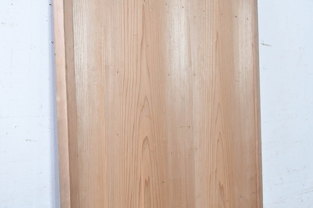 ヴィンテージ建具　昭和中期　竹の装飾がアクセントになった端正なデザインのドア1枚　(R-090584)