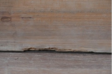 アンティーク建具　昭和期　透かし装飾が個性的な凝ったつくりのガラス引き戸1枚　(R-090585)