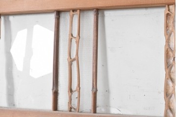 アンティーク建具　昭和期　透かし装飾が個性的な凝ったつくりのガラス引き戸1枚　(R-090585)