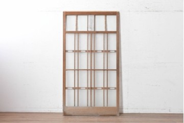 アンティーク建具　昭和期　透かし装飾が個性的な凝ったつくりのガラス引き戸1枚　(R-090585)