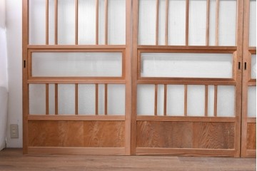 ヴィンテージ建具　昭和後期　型板ガラスと木目を楽しめるガラス戸4枚セット　(R-090587)