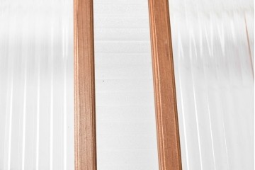 ヴィンテージ建具　昭和後期　型板ガラスと木目を楽しめるガラス戸4枚セット　(R-090587)