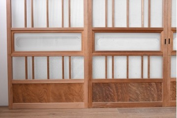 ヴィンテージ建具　昭和後期　型板ガラスと木目を楽しめるガラス戸4枚セット　(R-090587)