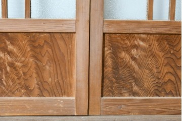 ヴィンテージ建具　昭和後期　型板ガラスと木目を楽しめるガラス戸4枚セット　(R-090587)
