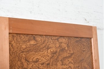 ヴィンテージ建具　昭和後期　欅(ケヤキ)玉杢プリント合板　三重菱の組子細工が美しい帯戸2枚セット　(R-090590)