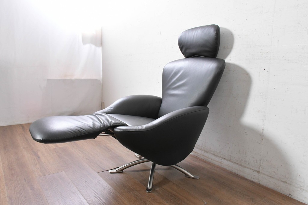 中古　美品　Cassina(カッシーナ)　本革　リクライニング　パーソナルチェア　K10 DODO(ドド)　ドドシェーズロング　定価約167万2千円　(R-090601)