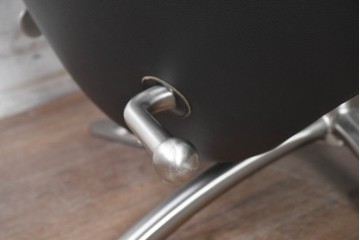 中古　美品　Cassina(カッシーナ)　本革　リクライニング　パーソナルチェア　K10 DODO(ドド)　ドドシェーズロング　定価約167万2千円　(R-090601)