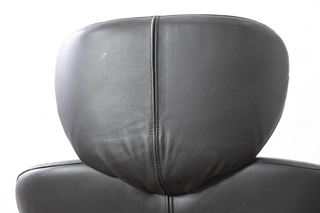 中古　美品　Cassina(カッシーナ)　本革　リクライニング　パーソナルチェア　K10 DODO(ドド)　ドドシェーズロング　定価約167万2千円　(R-090601)