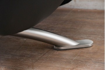 中古　美品　Cassina(カッシーナ)　本革　リクライニング　パーソナルチェア　K10 DODO(ドド)　ドドシェーズロング　定価約167万2千円　(R-090601)