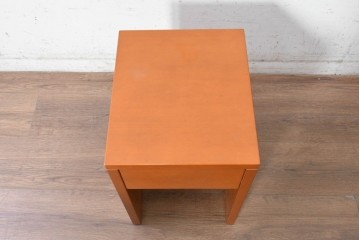 中古　美品　arflex(アルフレックス)　PORTO(ポルト)　天板の柔らかなカーブが印象的なネストサイドテーブル　定価約11万円　(R-090602)