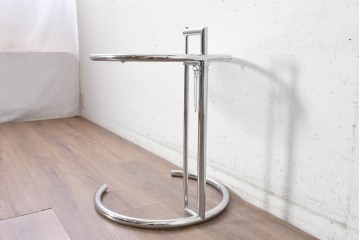 中古　美品　Cassina ixc.(カッシーナイクスシー)取り扱い　ClassiCon(クラシコン)　Eileen Gray(アイリーン・グレイ)　ADJUSTABLE TABLE(アジャスタブルテーブル)　E1027　サイドテーブル　定価約21万円　(R-090604)