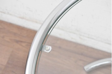 中古　美品　Cassina ixc.(カッシーナイクスシー)取り扱い　ClassiCon(クラシコン)　Eileen Gray(アイリーン・グレイ)　ADJUSTABLE TABLE(アジャスタブルテーブル)　E1027　サイドテーブル　定価約21万円　(R-090604)