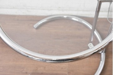 中古　美品　Cassina ixc.(カッシーナイクスシー)取り扱い　ClassiCon(クラシコン)　Eileen Gray(アイリーン・グレイ)　ADJUSTABLE TABLE(アジャスタブルテーブル)　E1027　サイドテーブル　定価約21万円　(R-090604)