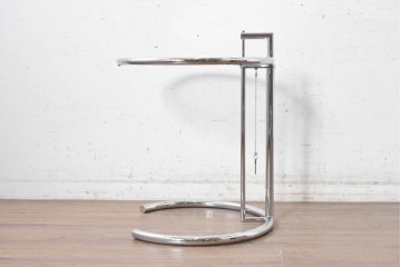 中古　美品　Cassina ixc.(カッシーナイクスシー)取り扱い　ClassiCon(クラシコン)　Eileen Gray(アイリーン・グレイ)　ADJUSTABLE TABLE(アジャスタブルテーブル)　E1027　サイドテーブル　定価約21万円　(R-090605)