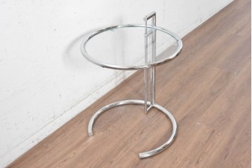 中古　美品　Cassina ixc.(カッシーナイクスシー)取り扱い　ClassiCon(クラシコン)　Eileen Gray(アイリーン・グレイ)　ADJUSTABLE TABLE(アジャスタブルテーブル)　E1027　サイドテーブル　定価約21万円　(R-090605)