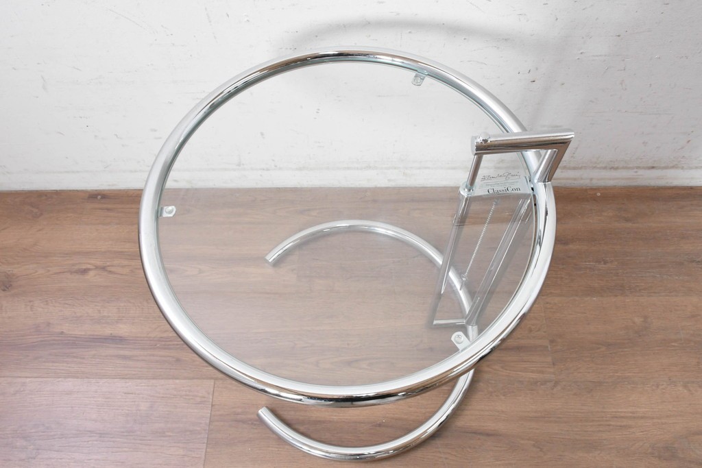 中古　美品　Cassina ixc.(カッシーナイクスシー)取り扱い　ClassiCon(クラシコン)　Eileen Gray(アイリーン・グレイ)　ADJUSTABLE TABLE(アジャスタブルテーブル)　E1027　サイドテーブル　定価約21万円　(R-090605)