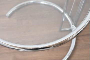 中古　美品　Cassina ixc.(カッシーナイクスシー)取り扱い　ClassiCon(クラシコン)　Eileen Gray(アイリーン・グレイ)　ADJUSTABLE TABLE(アジャスタブルテーブル)　E1027　サイドテーブル　定価約21万円　(R-090605)