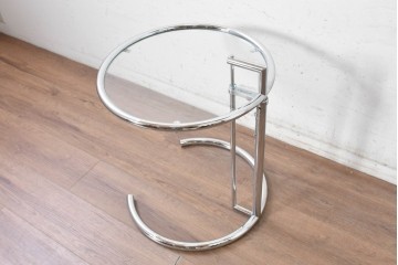 中古　美品　Cassina ixc.(カッシーナイクスシー)取り扱い　ClassiCon(クラシコン)　Eileen Gray(アイリーン・グレイ)　ADJUSTABLE TABLE(アジャスタブルテーブル)　E1027　サイドテーブル　定価約21万円　(R-090606)