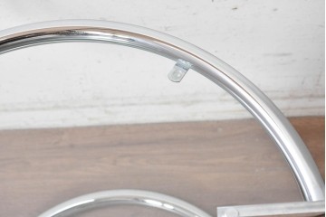 中古　美品　Cassina ixc.(カッシーナイクスシー)取り扱い　ClassiCon(クラシコン)　Eileen Gray(アイリーン・グレイ)　ADJUSTABLE TABLE(アジャスタブルテーブル)　E1027　サイドテーブル　定価約21万円　(R-090606)