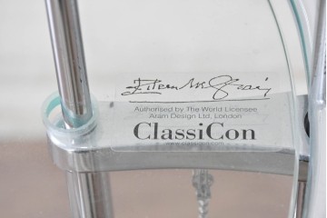 中古　美品　Cassina ixc.(カッシーナイクスシー)取り扱い　ClassiCon(クラシコン)　Eileen Gray(アイリーン・グレイ)　ADJUSTABLE TABLE(アジャスタブルテーブル)　E1027　サイドテーブル　定価約21万円　(R-090607)
