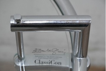 中古　美品　Cassina ixc.(カッシーナイクスシー)取り扱い　ClassiCon(クラシコン)　Eileen Gray(アイリーン・グレイ)　ADJUSTABLE TABLE(アジャスタブルテーブル)　E1027　サイドテーブル　定価約21万円　(R-090608)
