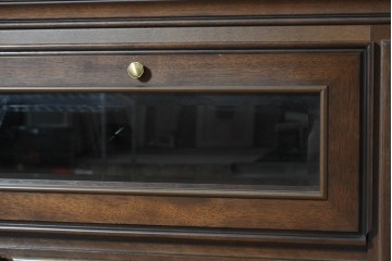 中古　美品　maruni(マルニ木工)　地中海ロイヤルシリーズ(ROYAL)　収納力が魅力のクラシカルなテレビ台　(R-090610)
