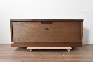 中古　美品　maruni(マルニ木工)　地中海ロイヤルシリーズ(ROYAL)　収納力が魅力のクラシカルなテレビ台　(R-090610)