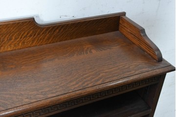 イギリスアンティーク　1940年頃　オーク材　珍しいオープンタイプ!　クラシカルな意匠のブックシェルフ　(R-090612)