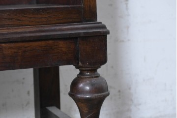 イギリスアンティーク　1940年頃　オーク材　珍しいオープンタイプ!　クラシカルな意匠のブックシェルフ　(R-090612)