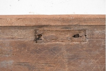 アジアンアンティーク　1900年から1930年頃　インドネシア　チーク材　素朴な風合いの車輪付きブランケットボックス　(R-090613)