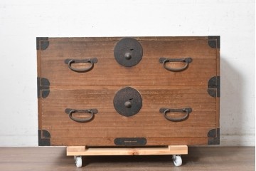 和製アンティーク　大正期　前面桐材　丸金具をあしらった風格あるローチェスト　(R-090615)