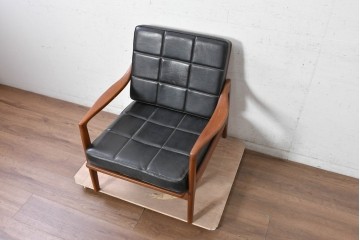 和製ヴィンテージ　オールドカリモク　カリモク家具(karimoku)　合皮製　Kチェア1シーター　艶やかなブラックカラーが美しいイージーチェア　(R-090623)