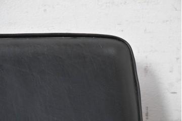 和製ヴィンテージ　オールドカリモク　カリモク家具(karimoku)　合皮製　Kチェア1シーター　艶やかなブラックカラーが美しいイージーチェア　(R-090623)