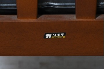 和製ヴィンテージ　オールドカリモク　カリモク家具(karimoku)　合皮製　Kチェア1シーター　艶やかなブラックカラーが美しいイージーチェア　(R-090624)